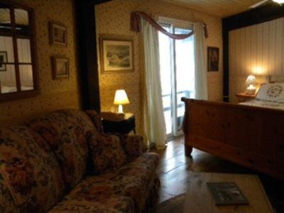 Stouffermill Bed & Breakfast Algonquin Highlands ห้อง รูปภาพ