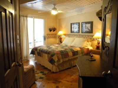 Stouffermill Bed & Breakfast Algonquin Highlands ภายนอก รูปภาพ